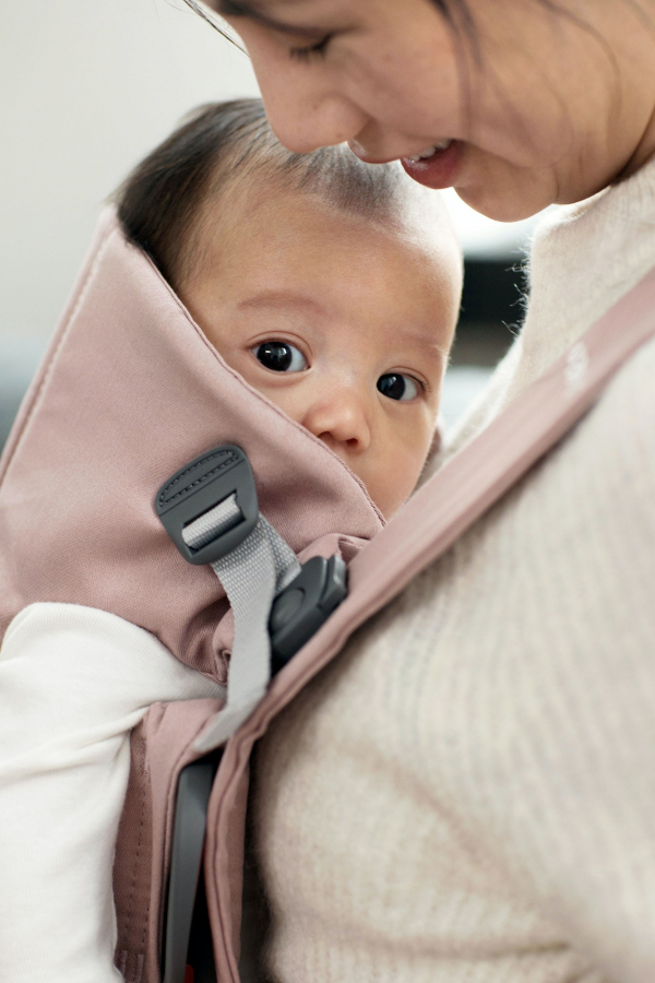 Рюкзак-кенгуру для немовлят Baby Bjorn Mini (Pastel, Cotton)