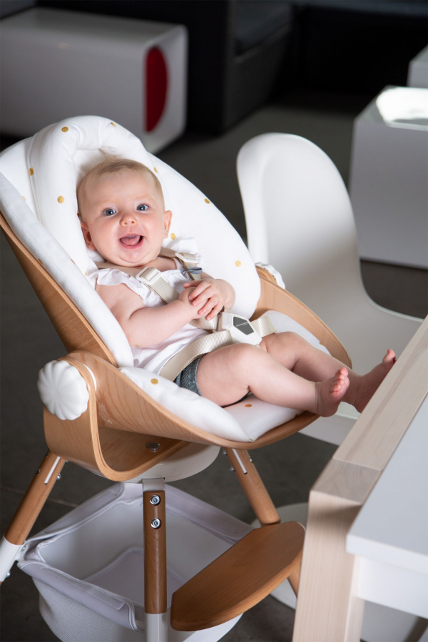 Подушка на сидіння для новонародженого Childhome Evolu (gold dots)