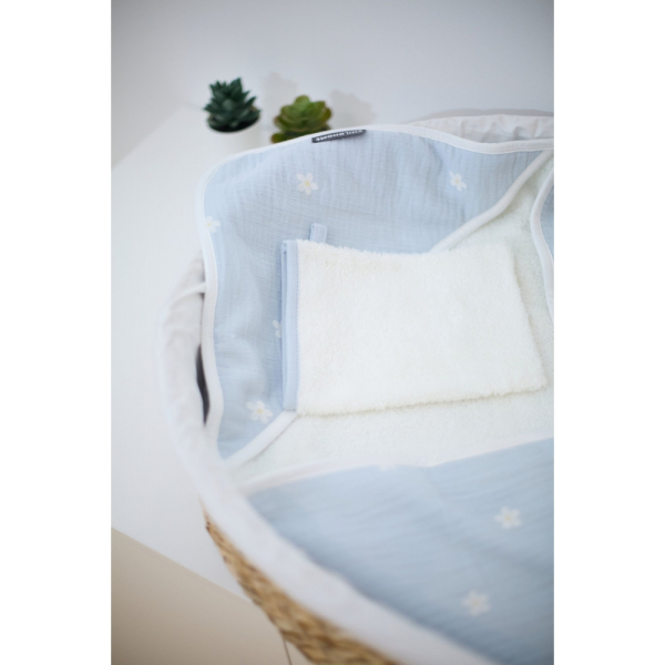 Полотенце хлопковое с капюшоном Childhome (flower blue)