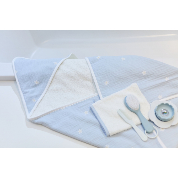 Полотенце хлопковое с капюшоном Childhome (flower blue)